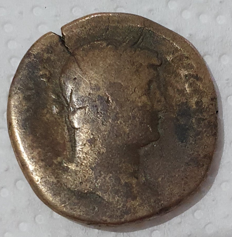An-Old-Roman-Heavy-Copper-Coin-With-No-Date!